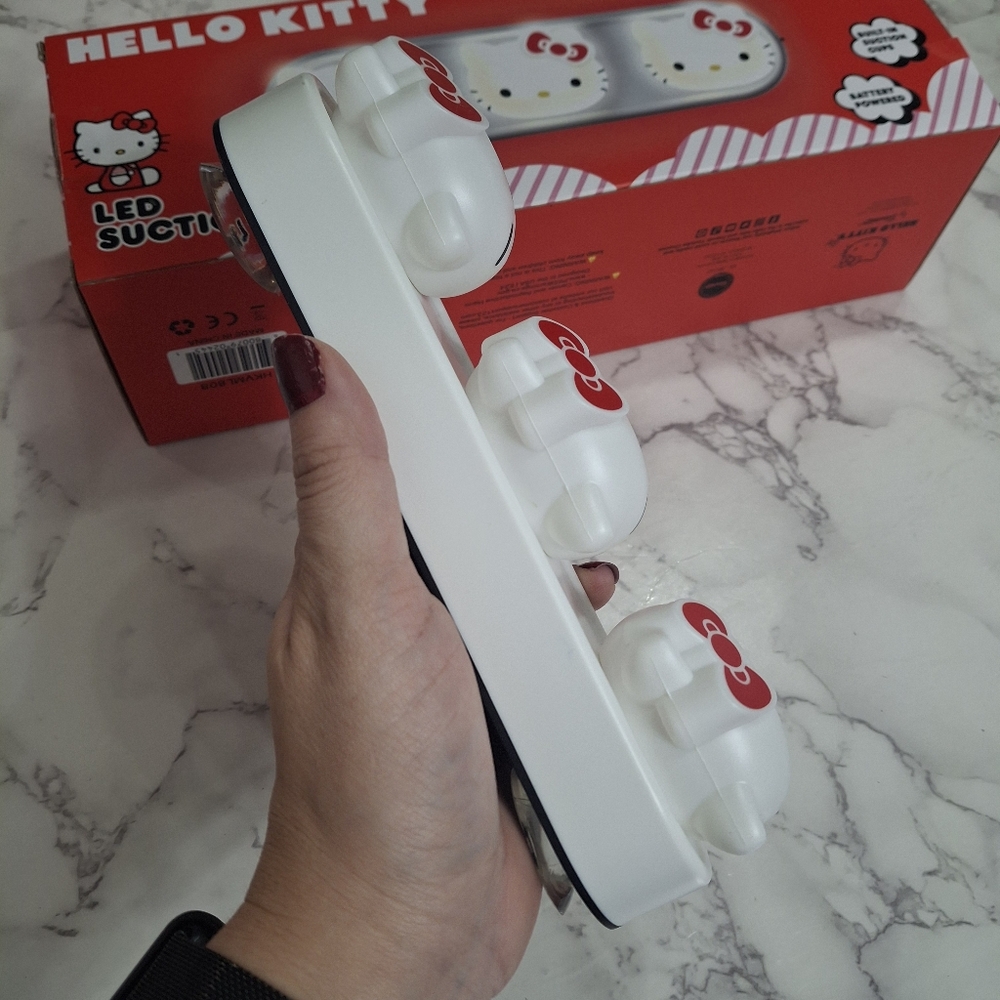 Hello Kitty LED Suction Light - Picture 6 of 7